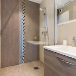 شقة Sea View Riviera, 3 Pieces Vue Panoramique, 2 Chambres, 4p, Pk, Ac أنتيب