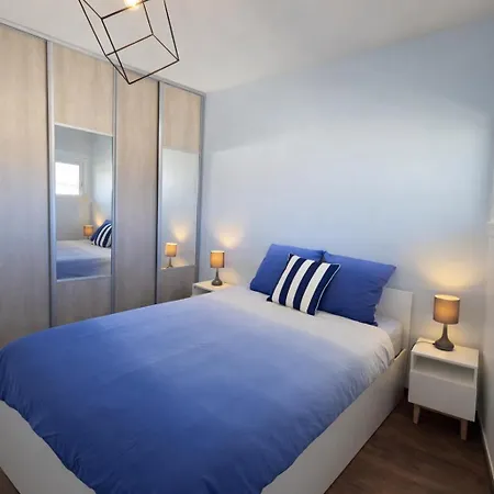 Apartment Sea View Riviera, 3 Pieces Vue Panoramique, 2 Chambres, 4p, Pk, Ac Antibes